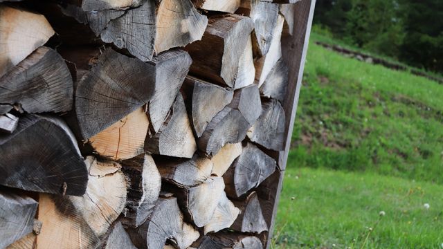 Drevo Villa Žakýl, altánok ubytovanie Banská Štiavnica