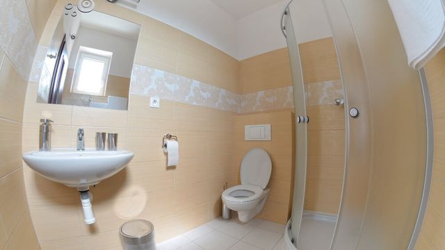 :) Ubytovanie Banská Štiavnica